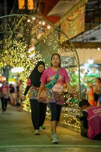 BIB: 1829, 18284
                            <button type="button" onclick="openModal(24742602)" class="btn btn-primary btn-sm float-right btn-popup" data-toggle="modal" data-target=".modal-high-quality">
                        <i class="fas fa-shopping-cart"></i> Add to Cart
                    </button>
                                            <button type="button" onclick="isThisMe(24742602, true)" class="btn btn-success btn-sm float-right btn-popup btn-isme hidden" data-toggle="tooltip" data-placement="bottom" title="นี่คือรูปของคุณใช่ไหม คลิกที่นี่เพื่อเอาเข้าอัลบั้ม">
                        <i class="fas fa-plus"></i> Add to album
                    </button>
                    <button type="button" onclick="isThisMe(24742602, false)" class="btn btn-warning btn-sm float-right btn-popup btn-isnotme hidden">
                        <i class="fas fa-ban"></i> Remove from album
                    </button>